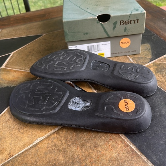 Born black patent leather sandal thong comfort 10 - Picture 3 of 5